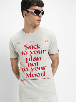 Bewakoof - Men's Grey Plan Typography T-shirt