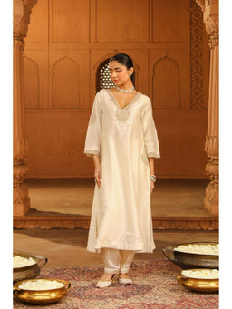 Sheetal Batra - Akira - Daisy Ivory Long Kurta with Salwar