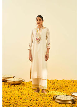 Sheetal Batra - Arisah- Daisy Ivory Straight Long Kurta with Palazzo and Dupatta