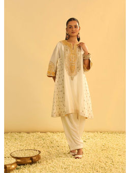 Sheetal Batra - Arisana - Daisy Ivory Short Kalidaar Kurta with Salwar and light Dupatta