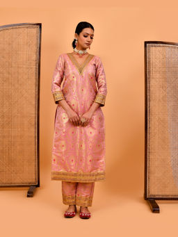 Bannhi by Priyanka Rathore - Women'S Pink Mrigni Banarasi Brocade Kurta and Pant
