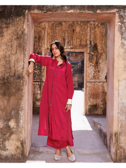 Bannhi by Priyanka Rathore - Women'S Wine Crepe Kurta with Pant