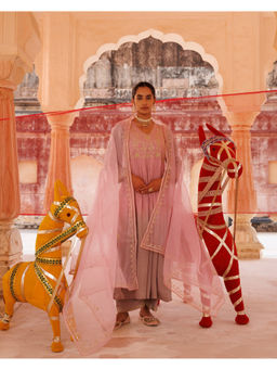 Bannhi by Priyanka Rathore - Women'S Pink Chanderi Embroidered Kurta with Pant and Dupatta