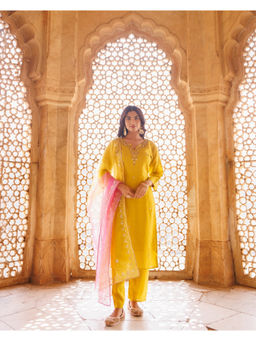 Bannhi by Priyanka Rathore - Women'S Yellow Hand Embroidered Kurta with Palazzo and Dupatta