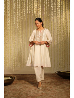 Sheetal Batra - Meher - Daisy Ivory Short Kurta with Salwar