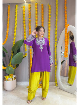SURKH SYAHI - Women's Purple Zaira Kurti With Pant