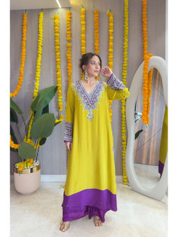 SURKH SYAHI - Women's Zaira Yellow Kurta With Pant