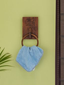 ExclusiveLane - 'The Elephant Warriors' Hand Carved Ring Towel Holder In Sheesham Wood