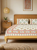 Yellow color option, Currently selected