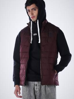 Jack & Jones - Men Maroon Reversible Puffer Vest