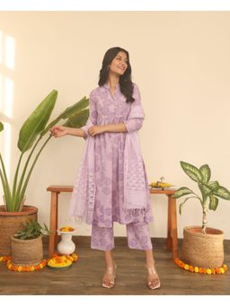 Bud & Tulip - Purple Rose Kurta with Pant and Dupatta (Set of 3)
