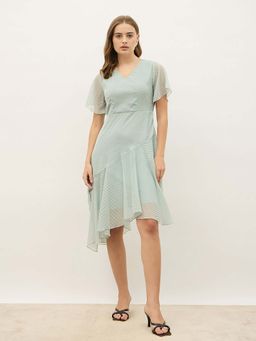 Styli - Women Green Short Sleeves V Neck A line Knee Length Dress