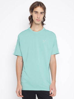 Guess - Green Solid Regular Fit T-Shirt