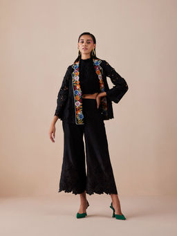 CHANDRIMA - Black Collar Detail Cutwork Jacket