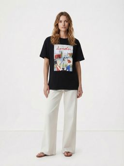 Cover Story - Black Cotton Graphic T-Shirt