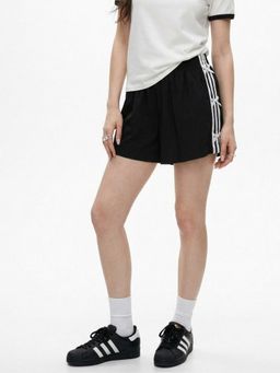 Outzidr - Black Solid High Waist Shorts