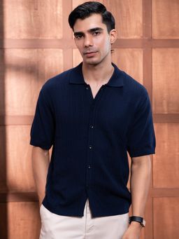Andamen - Blue Men Casual Cotton Textured Relaxed Fit Shirt