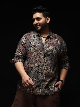 Instafab Plus - Men Onyx Black and Ecru Beige Regal Foliage Shirt