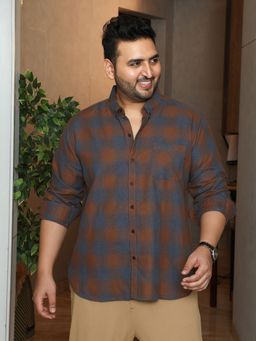 Instafab Plus - Men Sienna Brown and Steel Blue Brushing-Checks Regular Shirt