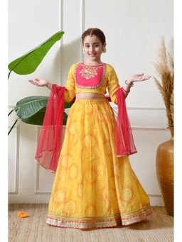 Indi-Loom Couture - Yellow Polyester Blend Embroidered Lehenga With Choli & Dupatta