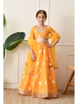 Indi-Loom Couture - Yellow Silk Blend Embellished Lehenga With Choli & Dupatta