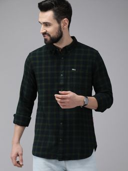 The Bear House - Men Green Slim Fit Checked Fannel Casual Shirt