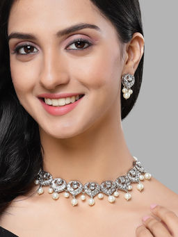Karatcart - Silver Plated Heart Shape Kundan and Pearl Studded Necklace Set for Women