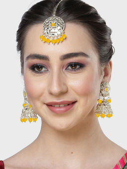 Karatcart - Gold Plated Mirror and Yellow Bead Studded Round Jhumki Earrings & Maangtikka
