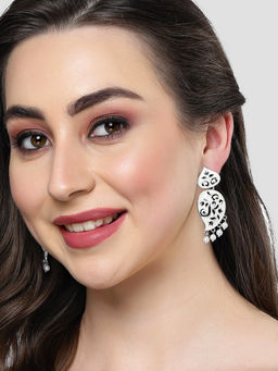 Karatcart - Silver Tone White and Black Meena Drop Earrings for Women