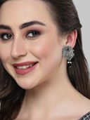 Black color option, Currently selected