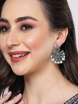 Karatcart - Drop Shape Oxidised Silver Green Stone Dangler Earring for Women