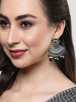 Karatcart - Oxidised Silver Black Beads and Stone Studded Dangler Earring for Women