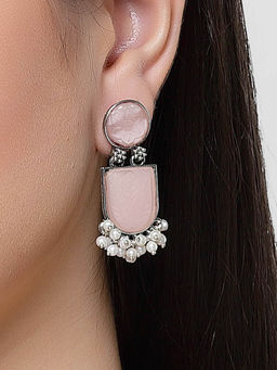 Karatcart - Silver Tone Peach Carved Stone Studded Drop Earrings for Women