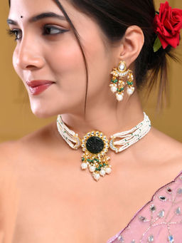 Silvermerc Designs - Elegant Traditional Indian Jewellery Set