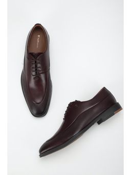 Van Heusen - Men Maroon Formal Oxfords
