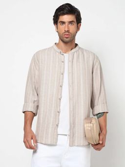 GAP - Men Brown Vertical Stripes Mandarin Collar Shirt