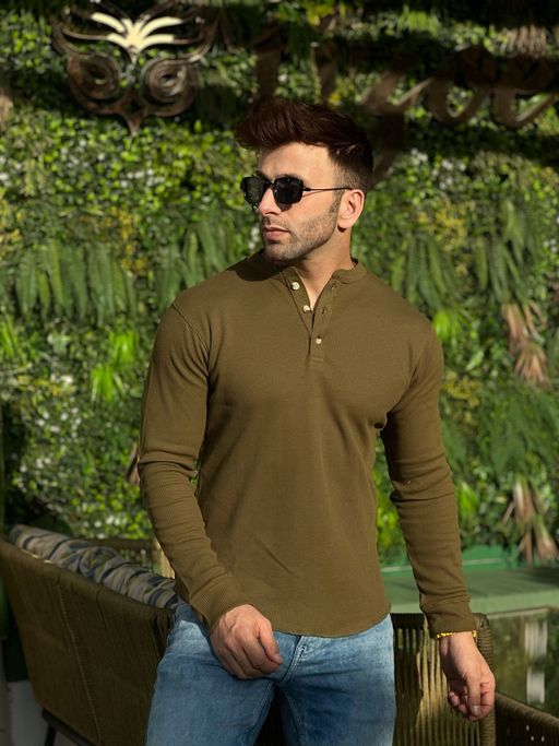 GRITSTONES Men Olive Self Waffle Knit Henley T-Shirt
