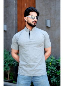 GRITSTONES - Men Blue Mandarin Collar Tinted Fabric Polo T-Shirt