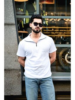 GRITSTONES - Men White Self Design Zipper Polo T-Shirt