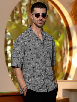 CAHOOT - Men Black Geometric Design Half Sleeve Relaxed Fit Casual Shirt