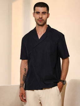 CAHOOT - Men Navy Blue Solid Style Half Sleeve Relaxed Fit Casual Shirt