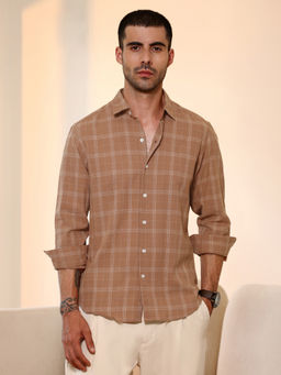 CAHOOT - Men Tan Graph Check Pattern Full Sleeve Regular Fit Casual Shirt