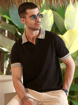 CAHOOT - Men Black Solid Pattern Half Sleeve Regular Fit Casual Polo T-Shirt