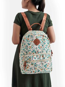 Chumbak - Spring In My Step Women'S Backpack -White