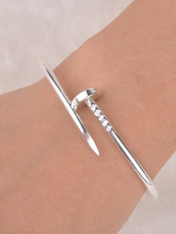 Designs & You - Silver Plated Stainless Steel Anti Tarnish Nail Bracelet