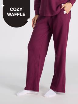 Nykd by Nykaa - Waffle Lounge Pyjamas In Relaxed Fit Nys501 Wine