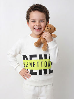 United Colors of Benetton - Regular Fit Crew Neck Typography Sweatshirt