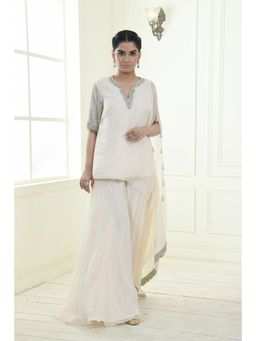 Sonia Baderia - Off White Divine Embroidered Tunic and Palazzo (Set of 2)