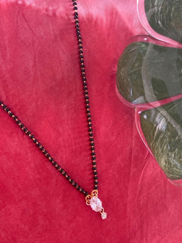 Digital Dress Room - Ad Oval Pendant Fancy Short Mangalsutra