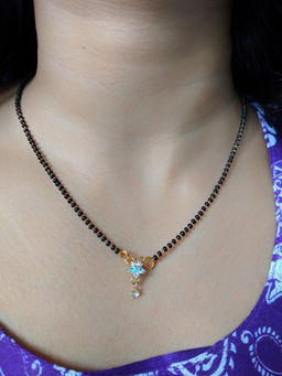 Digital Dress Room - Ad Star Pendant Modern Short Mangalsutra